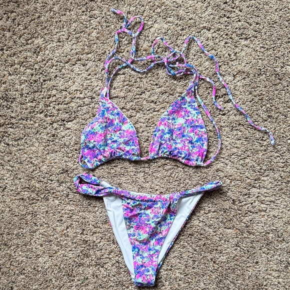 Bright Swimwear Bikini Set - Picture 3 of 8